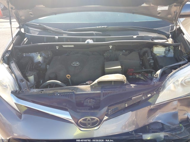Toyota SIENNA LE 2018 5TDKZ3DC4JS901875 Image 10