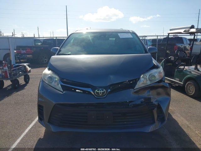 Toyota SIENNA LE 2018 5TDKZ3DC4JS901875 Image 12