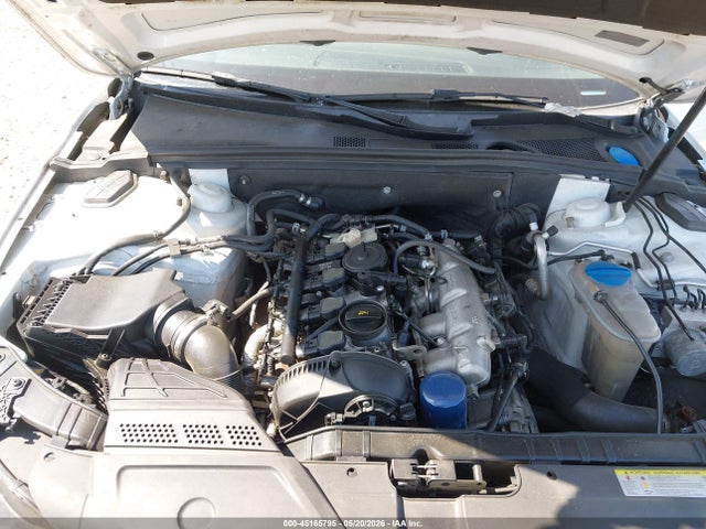 Audi A4 2.0t Premium 2015 WAUFFAFL0FN036439 Image 10