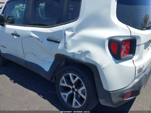 2017 Jeep Renegade Sport 4x4 მანქანა იყიდება აუქციონზე, vin: ZACCJBAB0HPF94018, აუქციონის ნომერი: 45165837