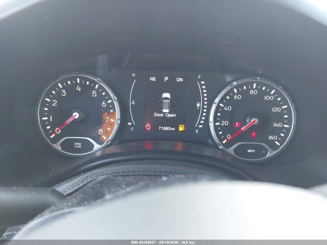 2017 Jeep Renegade Sport 4x4 მანქანა იყიდება აუქციონზე, vin: ZACCJBAB0HPF94018, აუქციონის ნომერი: 45165837