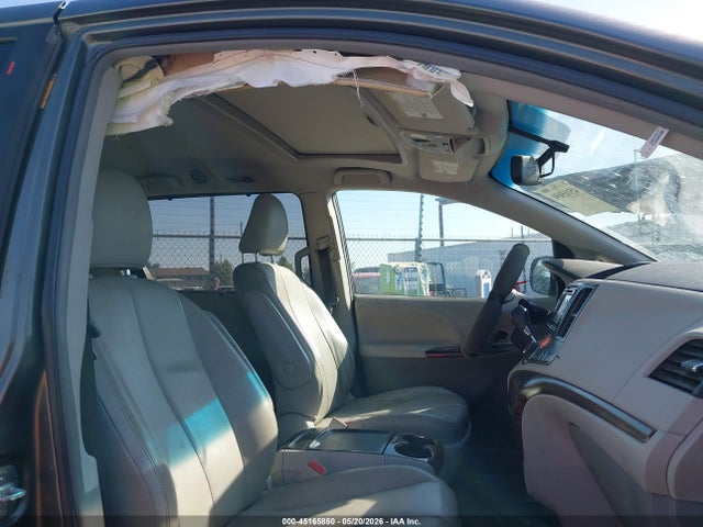 45165850 :رقم المزاد ، 5TDYK3DC5DS349533 vin ، 2013 Toyota Sienna Xle V6 8 Passenger مزاد بيع