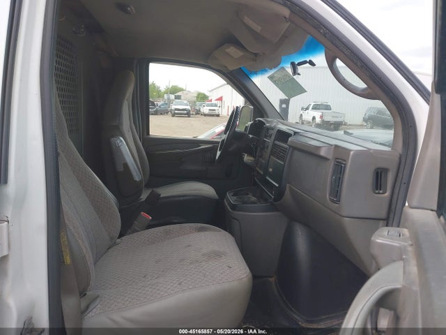 2005 Chevrolet Express მანქანა იყიდება აუქციონზე, vin: 1GCGG29U551263811, აუქციონის ნომერი: 45165857