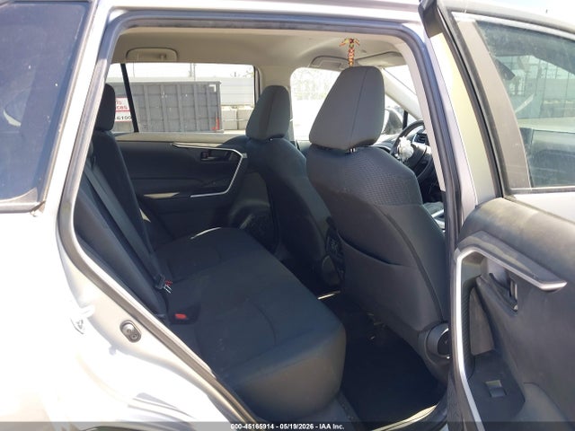 2T3K1RFVXPC225336 Toyota RAV4 LE