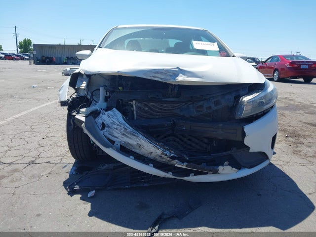 2018 Kia Forte Lx მანქანა იყიდება აუქციონზე, vin: 3KPFK4A7XJE256534, აუქციონის ნომერი: 45165922