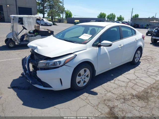 2018 Kia Forte Lx მანქანა იყიდება აუქციონზე, vin: 3KPFK4A7XJE256534, აუქციონის ნომერი: 45165922