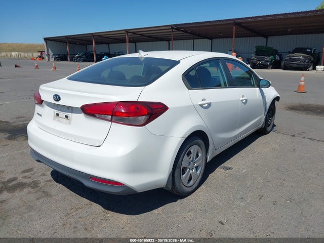 2018 Kia Forte Lx მანქანა იყიდება აუქციონზე, vin: 3KPFK4A7XJE256534, აუქციონის ნომერი: 45165922