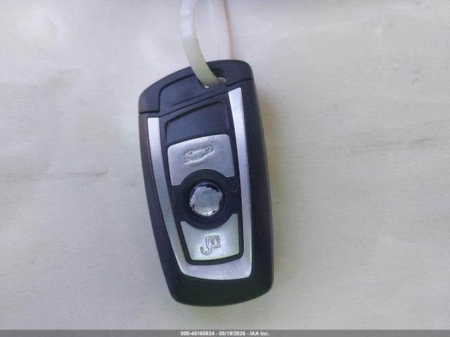 Продажа на аукционе авто 2013 Bmw 328i Xdrive, vin: WBA3B3C59DF536302, номер лота: 45165924