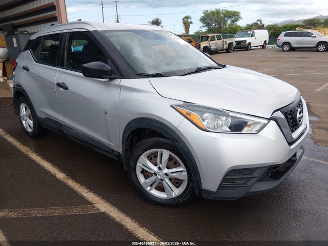 Nissan KICKS S 2018 3N1CP5CU4JL536039 zdjęcie główne