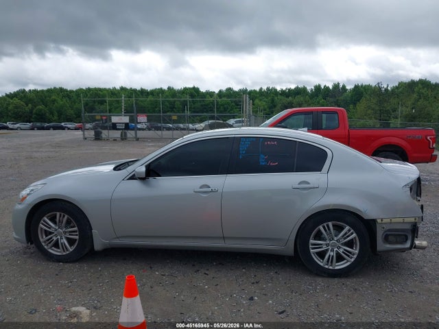 2013 Infiniti G37 Journey მანქანა იყიდება აუქციონზე, vin: JN1CV6AP6DM717632, აუქციონის ნომერი: 45165945