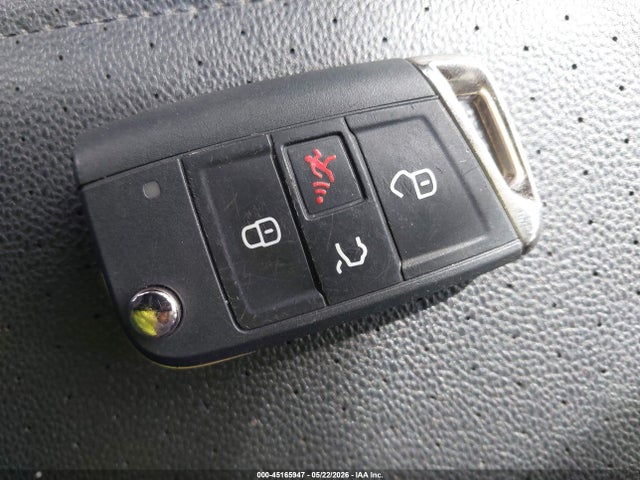 45165947 :رقم المزاد ، 3VWG17AU8JM272135 vin ، 2018 Volkswagen Golf Tsi S/tsi Se مزاد بيع