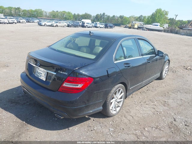 Продаж на аукціоні авто 2013 Mercedes-benz C 300 Sport 4matic, vin: WDDGF8AB1DG130027, номер лоту: 45165962