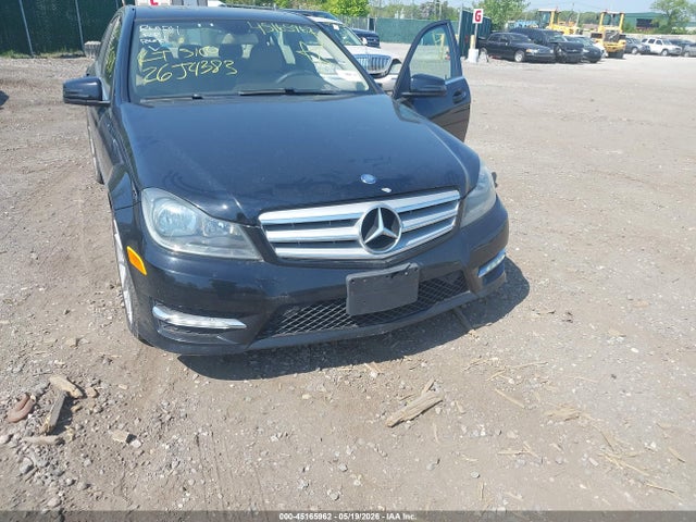Продаж на аукціоні авто 2013 Mercedes-benz C 300 Sport 4matic, vin: WDDGF8AB1DG130027, номер лоту: 45165962
