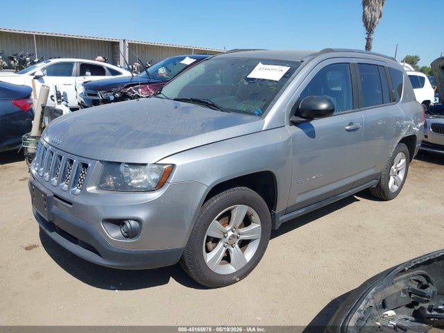 45165978 :رقم المزاد ، 1C4NJDBB0FD188450 vin ، 2015 Jeep Compass Sport مزاد بيع