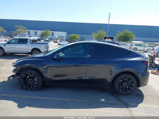 7SAYGDED1RF102247 Tesla Model Y Long Range Single Motor Rear-wheel Drive/rwd