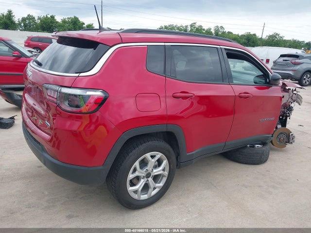 Jeep Compass Latitude 4x4 2025 3C4NJDBN1ST527389 Image 4