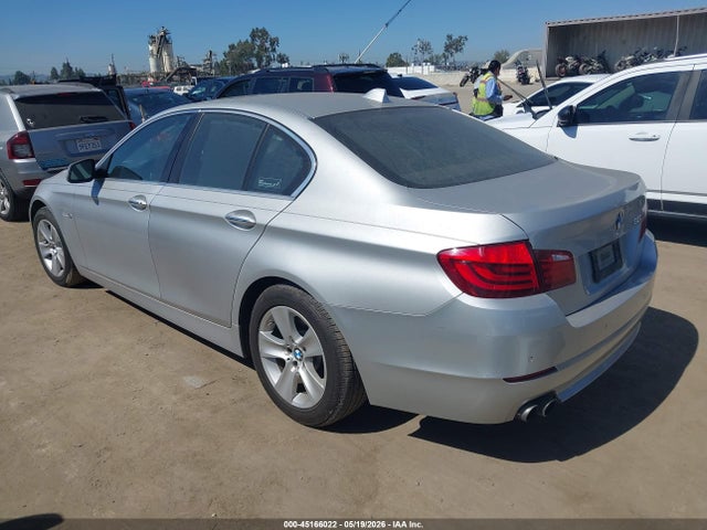 45166022 :رقم المزاد ، WBAFR1C59BC742876 vin ، 2011 Bmw 528i مزاد بيع