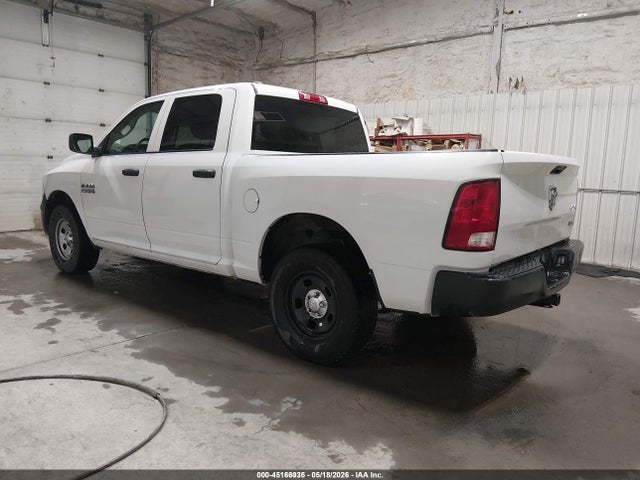 45166035 :رقم المزاد ، 1C6RR7KG1JS297180 vin ، 2018 Ram 1500 Tradesman  4x4 5'7 Box مزاد بيع