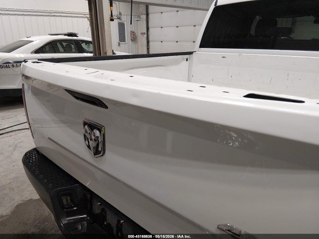 45166035 :رقم المزاد ، 1C6RR7KG1JS297180 vin ، 2018 Ram 1500 Tradesman  4x4 5'7 Box مزاد بيع