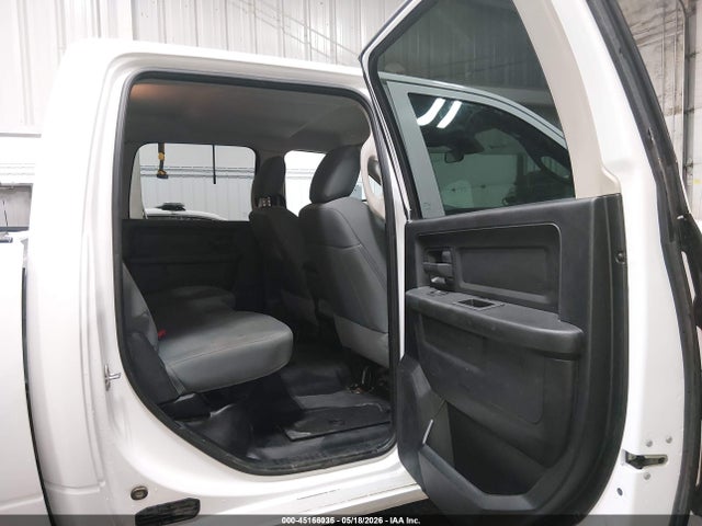 45166035 :رقم المزاد ، 1C6RR7KG1JS297180 vin ، 2018 Ram 1500 Tradesman  4x4 5'7 Box مزاد بيع