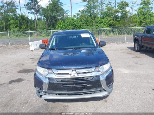 Продаж на аукціоні авто 2017 Mitsubishi Outlander Es, vin: JA4AZ2A39HZ028525, номер лоту: 45166086