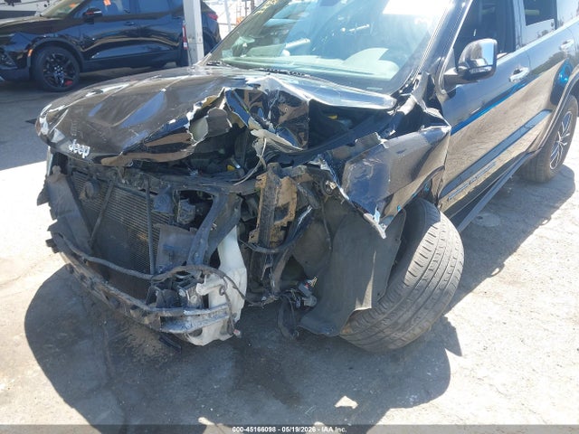 1C4RJEBG3JC275292 Jeep Grand Cherokee Limited 4x2
