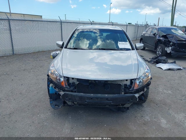 45166165 :رقم المزاد ، 1HGCP2F88BA009089 vin ، 2011 Honda Accord 2.4 Ex-l مزاد بيع