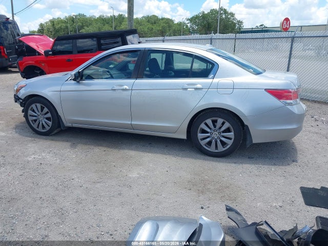 45166165 :رقم المزاد ، 1HGCP2F88BA009089 vin ، 2011 Honda Accord 2.4 Ex-l مزاد بيع