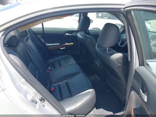 45166165 :رقم المزاد ، 1HGCP2F88BA009089 vin ، 2011 Honda Accord 2.4 Ex-l مزاد بيع