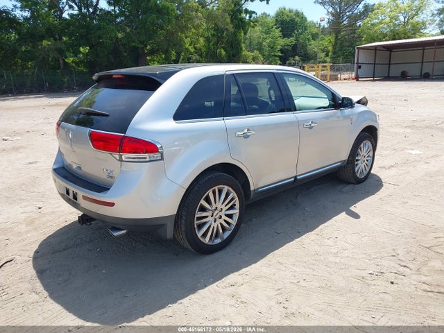 Lincoln MKX 2015 2LMDJ8JK0FBL27776 Image 4