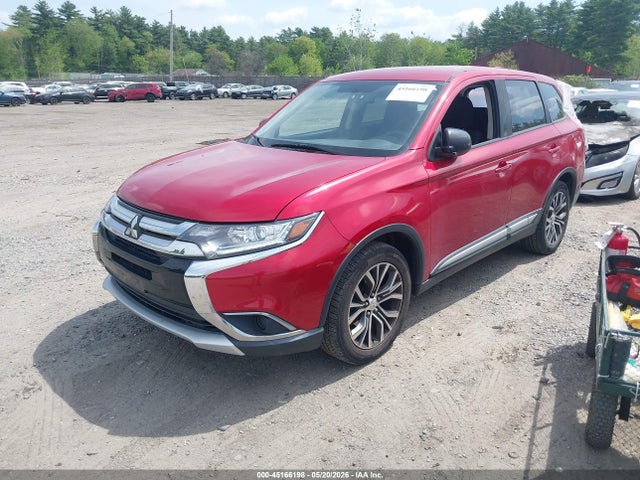 45166198 :رقم المزاد ، JA4AZ3A36JZ070873 vin ، 2018 Mitsubishi Outlander Es/le/se/sel مزاد بيع