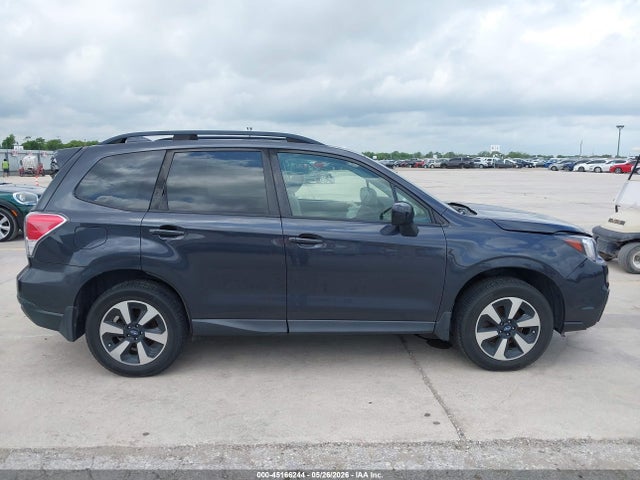Subaru Forester 2.5i Premium 2017 JF2SJAGC7HH550029 Image 13