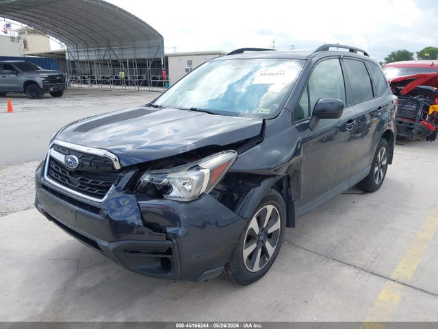 Subaru Forester 2.5i Premium 2017 JF2SJAGC7HH550029 Image 2