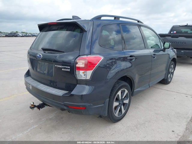 Subaru Forester 2.5i Premium 2017 JF2SJAGC7HH550029 Image 4