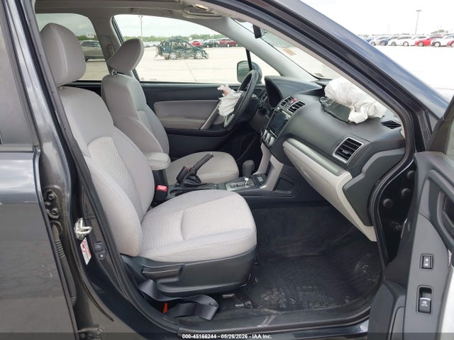 Subaru Forester 2.5i Premium 2017 JF2SJAGC7HH550029 Image 5