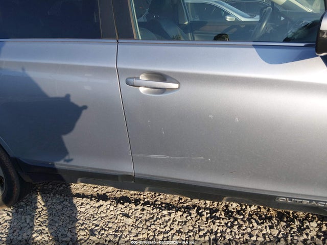 2018 Subaru Outback 2.5i Limited მანქანა იყიდება აუქციონზე, vin: 4S4BSAKC2J3373035, აუქციონის ნომერი: 45166245