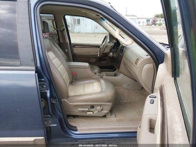 Продаж на аукціоні авто 2002 Ford Explorer Eddie Bauer, vin: 1FMZU74W72ZB17958, номер лоту: 45166260