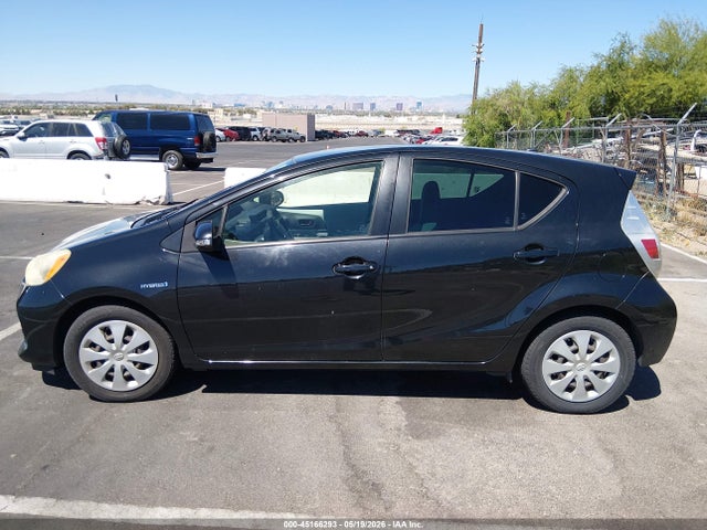 Продаж на аукціоні авто 2014 Toyota Prius C One, vin: JTDKDTB36E1060162, номер лоту: 45166293