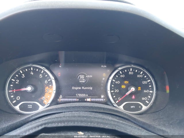 Продажа на аукционе авто 2018 Jeep Renegade Latitude Fwd, vin: ZACCJABBXJPH53576, номер лота: 45166327