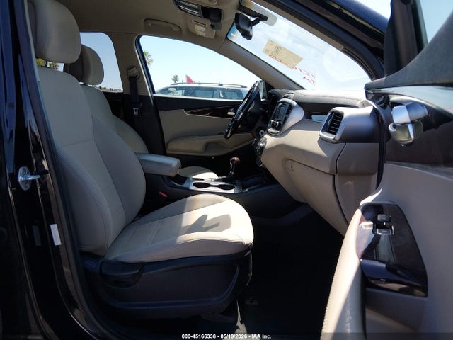Продаж на аукціоні авто 2016 Kia Sorento 2.4l Lx, vin: 5XYPG4A35GG060063, номер лоту: 45166338