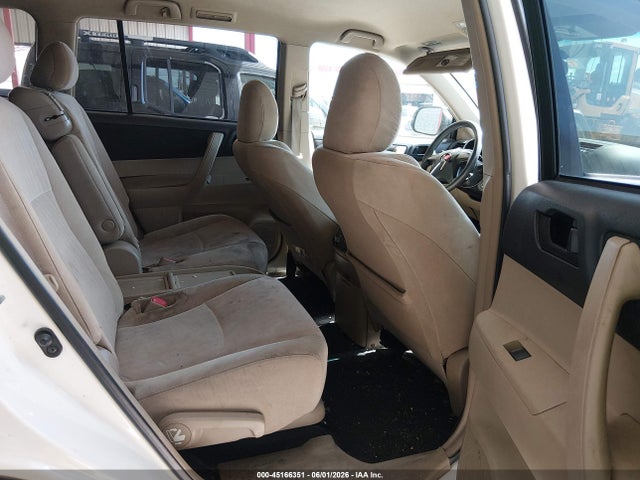 Продажа на аукционе авто 2011 Toyota Highlander Base V6, vin: 5TDZK3EH0BS032464, номер лота: 45166351