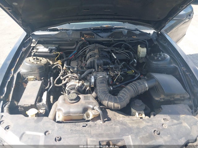 Продажа на аукционе авто 2010 Ford Mustang V6, vin: 1ZVBP8EN4A5172220, номер лота: 45166352