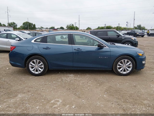 1G1ZD5ST9SF120985 Chevrolet Malibu Fwd 1lt