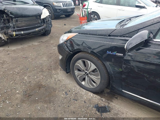 Продажа на аукционе авто 2015 Hyundai Sonata Hybrid Limited, vin: KMHEC4A45FA127220, номер лота: 45166395