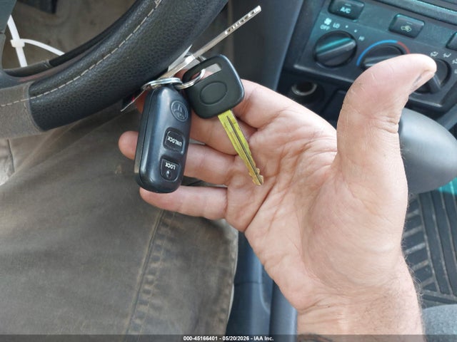 45166401 :رقم المزاد ، JT2BG22K2Y0494705 vin ، 2000 Toyota Camry Le مزاد بيع