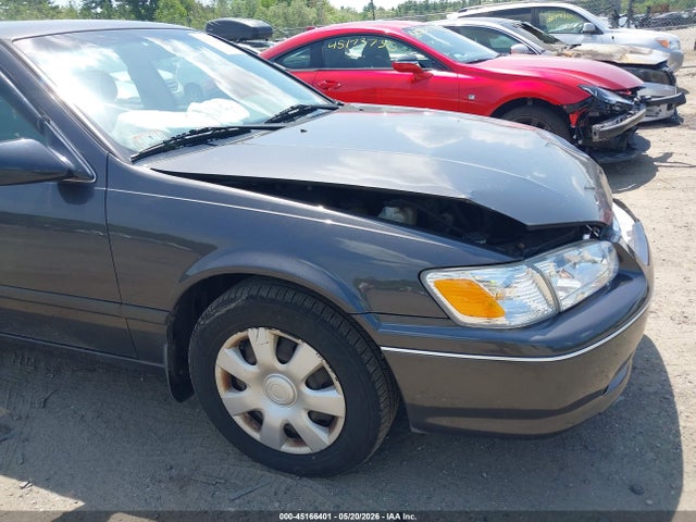 45166401 :رقم المزاد ، JT2BG22K2Y0494705 vin ، 2000 Toyota Camry Le مزاد بيع