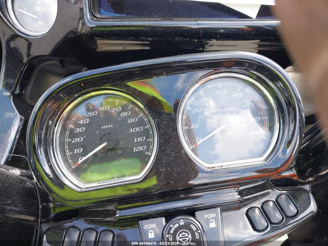 Harley-Davidson FLTRXS 2020 1HD1KTP10LB616772 Image 7