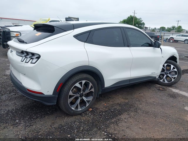 Ford Mustang Mach-e Select 2024 3FMTK1R46RMA36879 Image 4