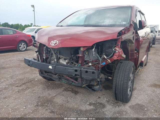 Aukcja sprzedaży 2015 Toyota Sienna Se 8 Passenger, vin: 5TDXK3DC7FS579346, numer aukcji: 45166520
