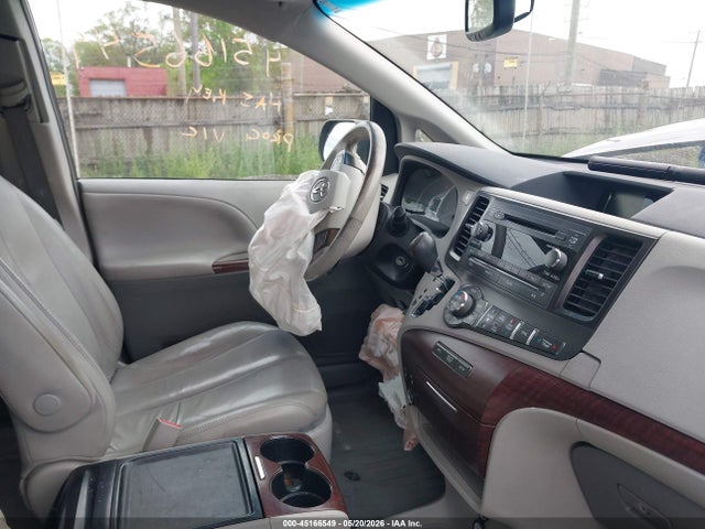Aukcja sprzedaży 2013 Toyota Sienna Xle V6 8 Passenger, vin: 5TDYK3DCXDS288597, numer aukcji: 45166549
